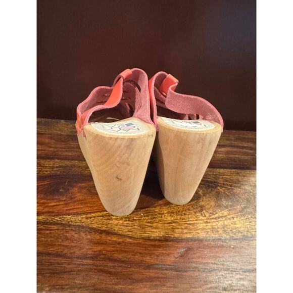New Maguba Leather & Wood Clogs Paris Model – Bright Coral Pink Size 8 - Picture 6 of 8